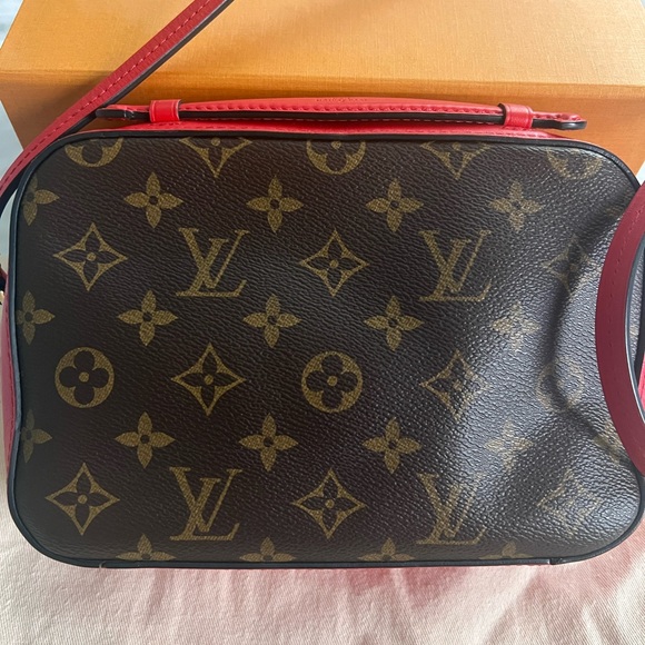 Louis Vuitton Monogram Saintonge Red - Picture 3 of 6